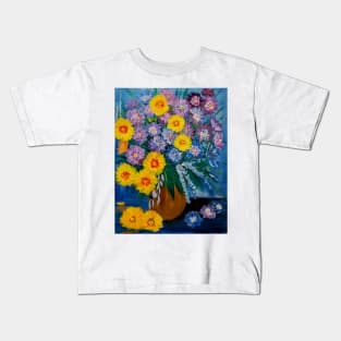 A beautiful bouquet flowers in a glass and gold vase . Using my favorite colors as vibrant background Using Acrylic and metallic paints. Kids T-Shirt